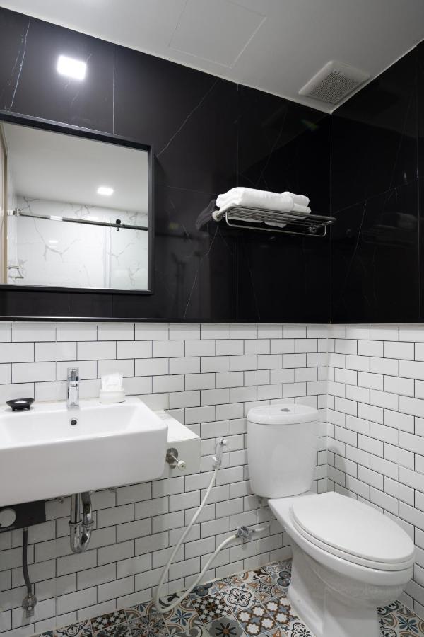 Fyn Park Hotel Makkasan Extérieur photo